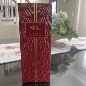 NEST Fragrances Holiday Holiday Diffuser – Send 3.4 oz / 100 ml, Au - Picture 1 of 10