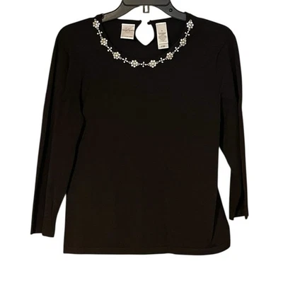 Top elástico Emma James para mujer talla mediana manga 3/4 con joyas cuello redondo  Foto 1 de 4