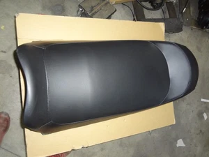 2006 Ski Doo Freestyle 300F     Seat with New seat cover.      shelf#H - Picture 1 of 10