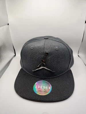 Gorra Air Jordan para hombre negra con estampado moteado Jumpman gorra trasera a presión nueva Foto 1 de 3
