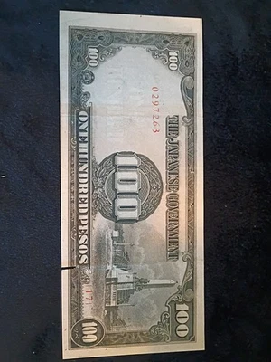 WW2 Japanese Govt Occupation Philippine 100 Peso Bill/Look Pics & Read Desc.... - Image 1 of 4