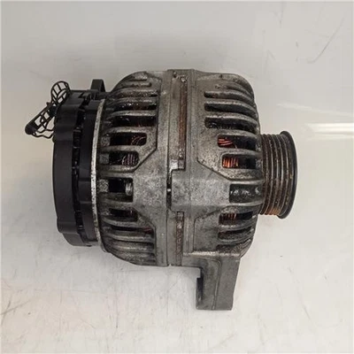 Alternador Audi a6 berlina 4b2 25 v6 24v tdi cat aym - Imagen 1 de 4