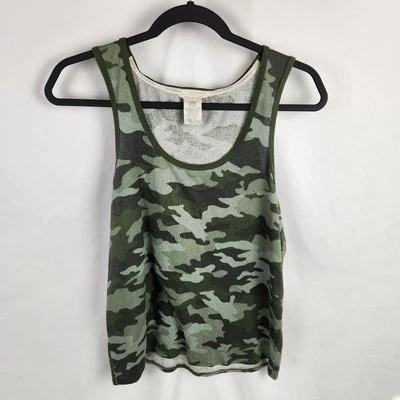 Camiseta sin mangas para mujer Lucky Brand verde camuflada sin mangas cuello redondo súper suave grande Foto 1 de 4