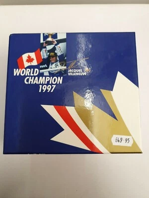 MINICHAMPS 1/43 - 516 974303 WILLIAMS FW 19 J. VILLENEUVE WC 1997 - Image 1 of 4