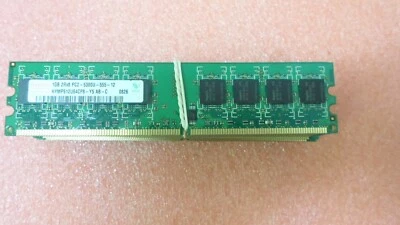 Lot of 10 Hynix MHYMP112U64CP8-Y5 PC-5300 1GB DDR2 240 PIN DIMM. - Image 1 of 4