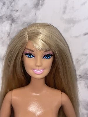 Barbie 2010 I Can Be Chef Muñeca Solo Rubia Articulada Bangs Desnuda T7172 Foto 1 de 4