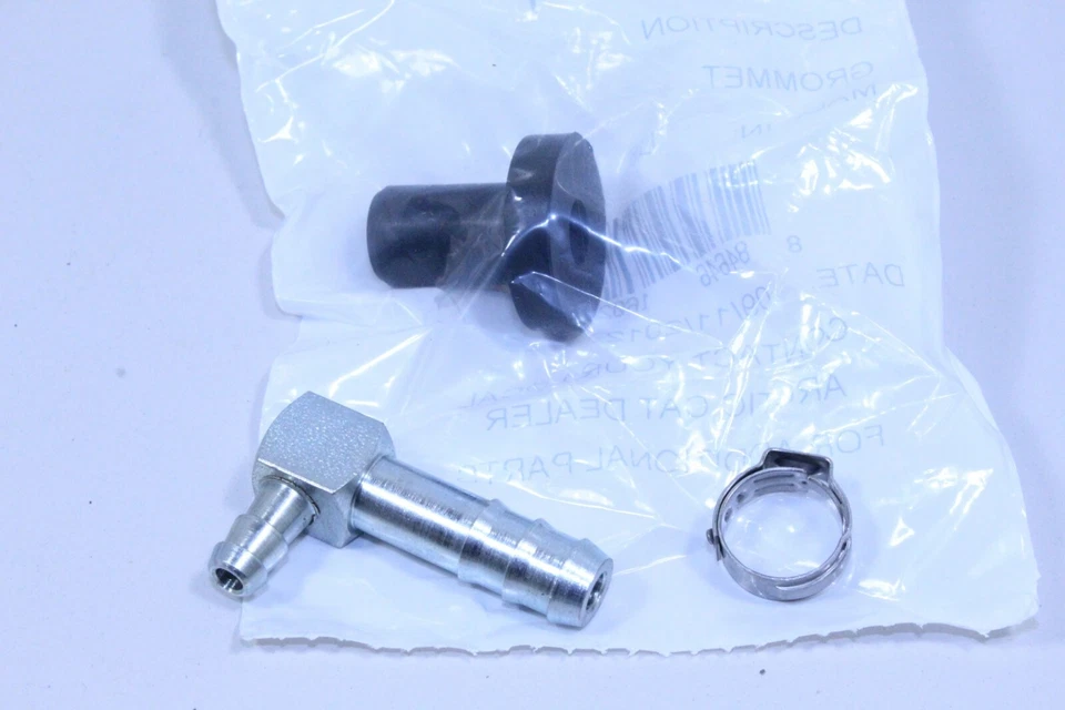 New 2013-14 Arctic Cat F/M/XF 1100 ZR 9000 Tank Grommet 2670-364, Elbow 2670-363 — 第 1/1 张图片