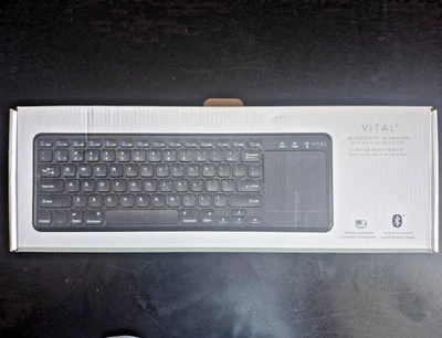 BLUETOOTH KEYBOARD WIRELESS WITH BATTERIES BLACK PRISTINE CONDITION OG BOX VITAL - Image 1 of 4