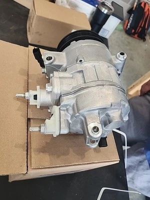 For Ford Fusion 2013-2017 Motorcraft YCC430 A/C Compressor w Clutch - Image 1 of 4