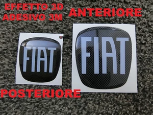 ADESIVO STEMMA BADGE LOGO FIAT FREEMONT COFANO ANTERIORE + POSTERIORE CARBONIO - Imagen 1 de 5