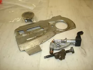 Husqvarna 350 oil pump guide tensioner chainsaw part only Bin 548 - Picture 1 of 3
