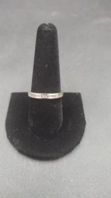 Anillo con racimo de diamantes para dama 16 diamantes .16 quilates T.W. Go amarillo 10K (ASA058871) Foto 1 de 4