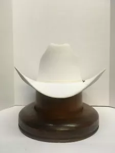 Stetson® 6X Rancher White Felt Hat With Free Hat Brush - Picture 1 of 10