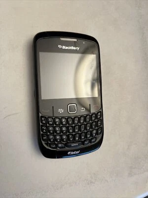 Blackberry curve 8520 Nero Funzionante con caricatore - Immagine 1 di 3