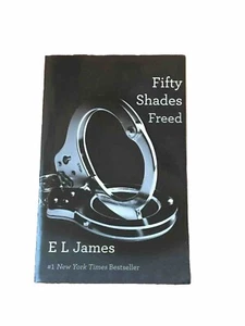 Fifty Shades Freed Book 3 Of The Fifty Shades Trilogy E L James Paperback 2012 - Picture 1 of 2
