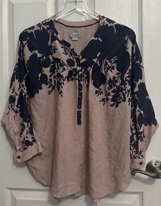 Maeve Anthropologie lila/marineblau Blumendruck Hi-Lo 3/4-Ärmel BOHO Top Gr. S - Bild 1 von 9