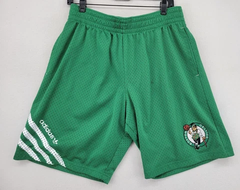 Boston Celtics Vintage Adidas Originals Men's Basketball Shorts - Size L - Green Cover