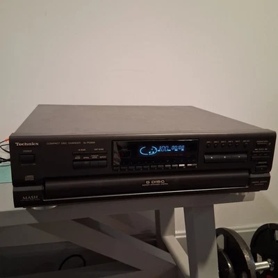 Technics SL-PD888 MASH 5 Disc Rotary Changer System Compact Disc Player NO REMOT - Image 1 of 4