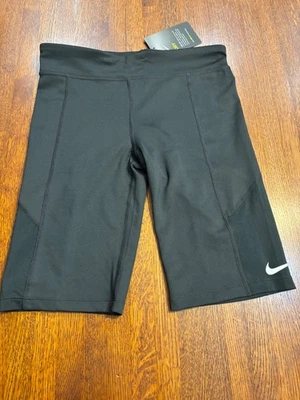Nike girls Xl tightrraining shorts NEW - Image 1 of 4
