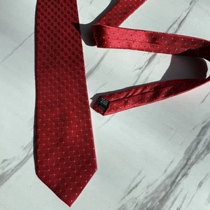 George Men’s All Silk Handmade Tie Shiny Red With Geometric Design 58” x 3.5” - Picture 1 of 5
