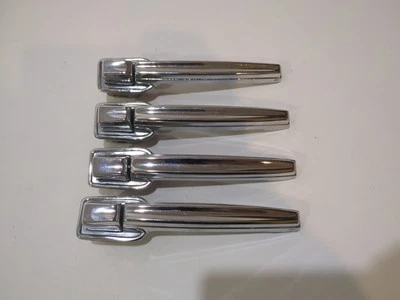 71-95 Chevrolet G10 G20 Van GMC Vandura OEM Door Handle 335741 READ - Image 1 of 4