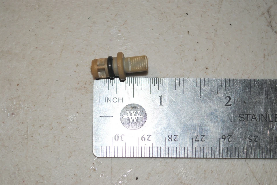 Suzuki Katana GS 500F GSXR Bandit Carb Slide Needle Jet Holder 13418-33E00 98-06 - Image 1 of 1