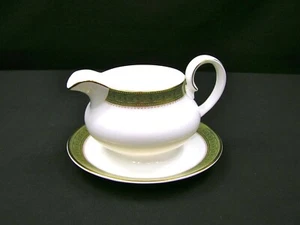 Royal Doulton "Belvedere" Gravy Boat With Attached Underplate H5001 EUC - Picture 1 of 10