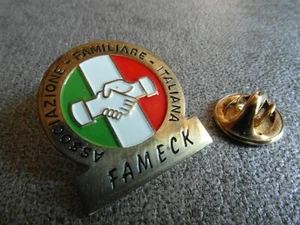 SELTENE PINS PINS - FAMECK - ITALIENISCHER FAMILIENVEREIN - VILLEN - LOTHRINGEN - Bild 1 von 3