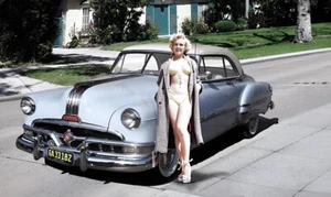 Marilyn Monroe  - 11 x 17  (Poster Reprint) - Picture 1 of 1