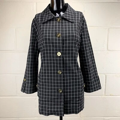 Chaqueta a cuadros con panel de ventana blanca y negra talla grande ATTYRE para mujer Foto 1 de 4