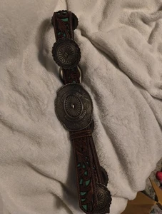 Ariat Womens Sz M Conchos Floral Tooled Leather Belt Cutout Teal Suede Medium - Picture 1 of 9