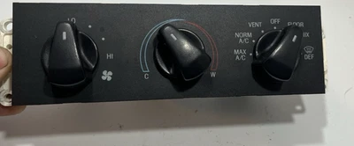 1992 - 1996 Ford F150 F250 F350 Bronco F250 F350 Heat Climate Control with A/C - Image 1 of 4