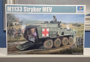 Trumpeter M1133 Stryker Medical Evacuation Vehicle Kit 1559 ~ 1:35 NOS Sealed - Picture 1 of 2