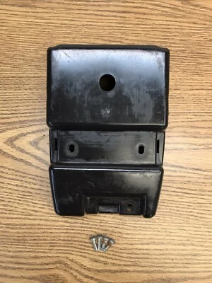 KAWASAKI VULCAN 750 1986-2006 CAJA HERRAMIENTAS PIEZA # 32098-1058 Foto 1 de 4