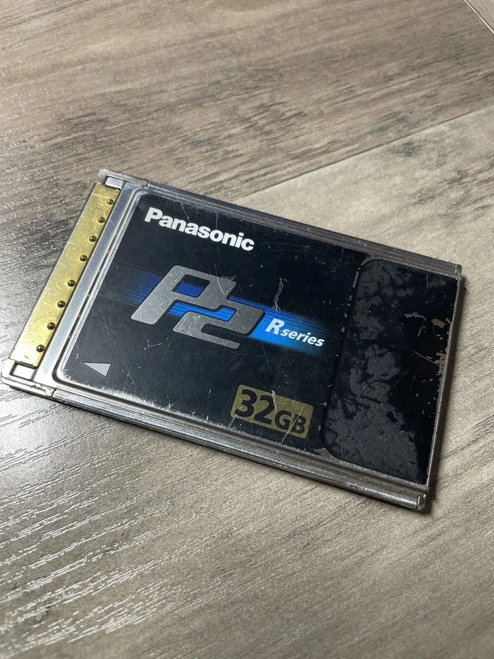 Panasonic P2 R-Series 32GB Memory Card AJ-P2C032RG - Image 1 of 1