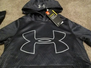NEW Boys UNDER ARMOUR COLDGEAR STORM Hoodie Black w/ Big UA Logo  YXS7 FREE SHIP - Picture 1 of 6