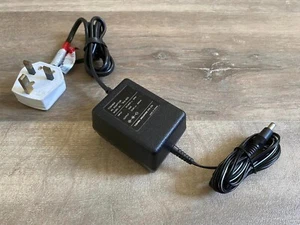 Official Toshiba TAA-923 AC Adapter / Power Supply ~ 9V / 500mA - Picture 1 of 4