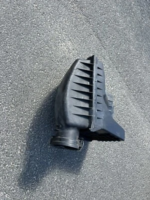 Caja de admisión filtro de aire BMW E65 E66 745Li 745i 745 2002 2003 2004 2005 original OEM Foto 1 de 4