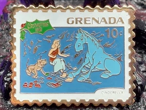Grenada Grenadinen Disney Cinderella 10 Cent PIN Replik Briefmarke Weihnachten 1981 - Bild 1 von 2