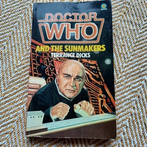 Doctor Who Target: The Sunmakers Signed by Adrienne Burgess - Picture 1 of 6