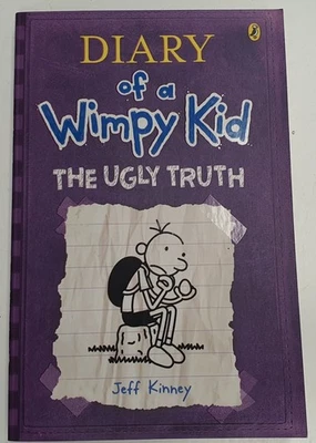 Diary of a Wimpy Kid #5 The Ugly Truth by Jeff Kinney PB c2010 1st Australian Ed - Image 1 of 4