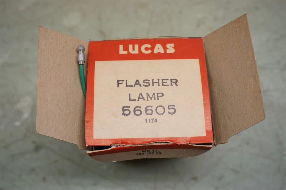 Intermitente de señal de giro genuino Lucas Triumph BSA 56605 *TZ8 Foto 1 de 4