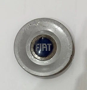 Coppetta Coprimozzo originale per Fiat Idea Fiat Stilo Cerchi in Lega 14,5 cm - Picture 1 of 2