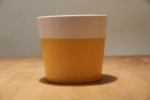 Ikea SAMVARO runder Übertopf gelb weiß Ø ca. 14,5 cm *** 1343 - 502.665.92 - Bild 1 von 5