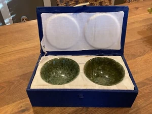 VTG/ANTIQUE PAIR (2) CHINESE SPINACH JADE BOWLS - NEW IN BOX - Picture 1 of 7