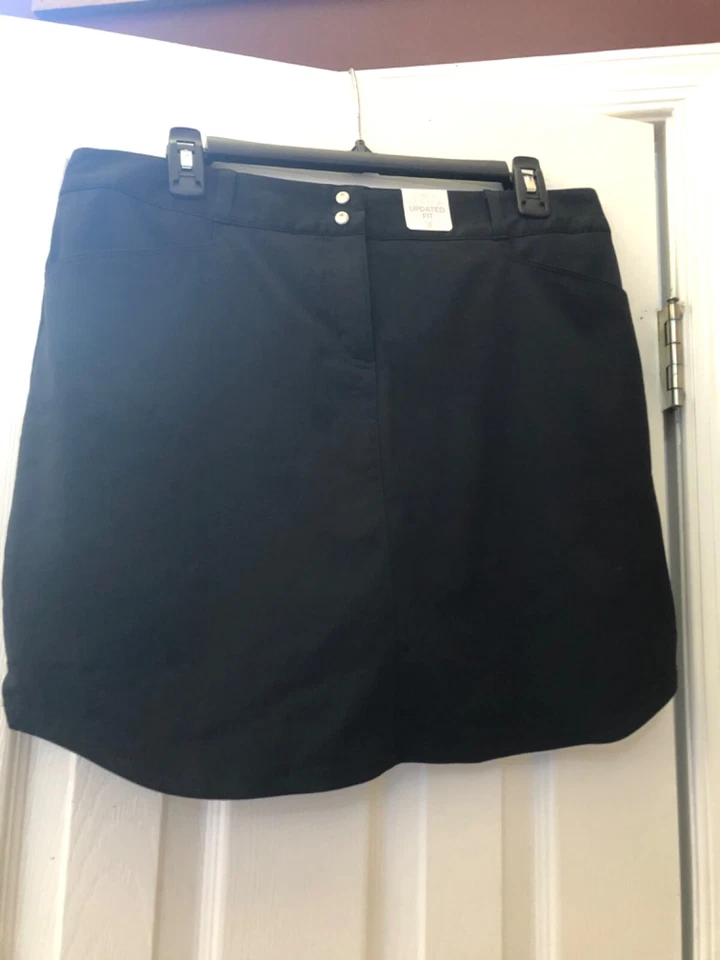 NWT Ladies ADIDAS Black Zip Front GOLF SKORT Skirt - sizes 6, 10 & 12  - Image 1 of 1