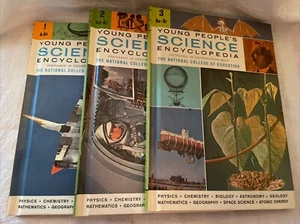 Vintage Young People's Science Encyclopedia, Volumes 1, 2, 3 Hardcover 1970 - Bild 1 von 8