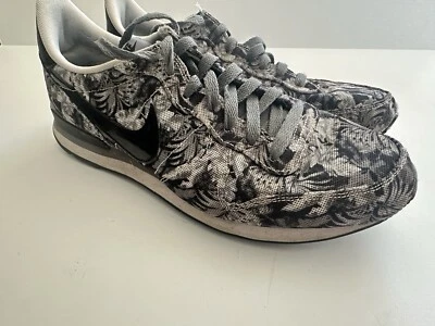 Nike Internationalist Gpx Tropical Floral Pack 682912-001 Men's Size 12 Shoes - Image 1 of 4