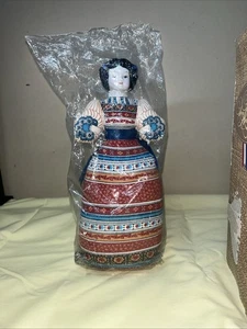 NEU Avon Porzellankopf Puppe Lavendel Duftbeutel American Heirloom 1981 - Bild 1 von 4