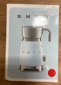 Smeg MFF01RDUK, Retro 50s Style Milk Frother, In Red, Brand New - Picture 1 of 3